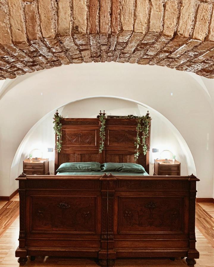 Residenza Tritone Luxury Guest House Trevi Fountain Rome Exterior photo